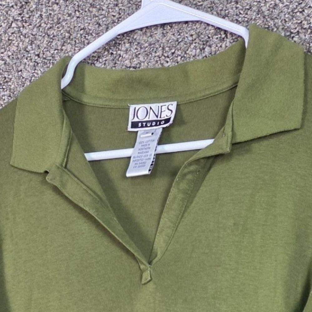 Jones Studio Polo Shirt Womens Medium Green 3/4 Sleeve Cotton Split Neck Ribbed - Picture 3 of 9